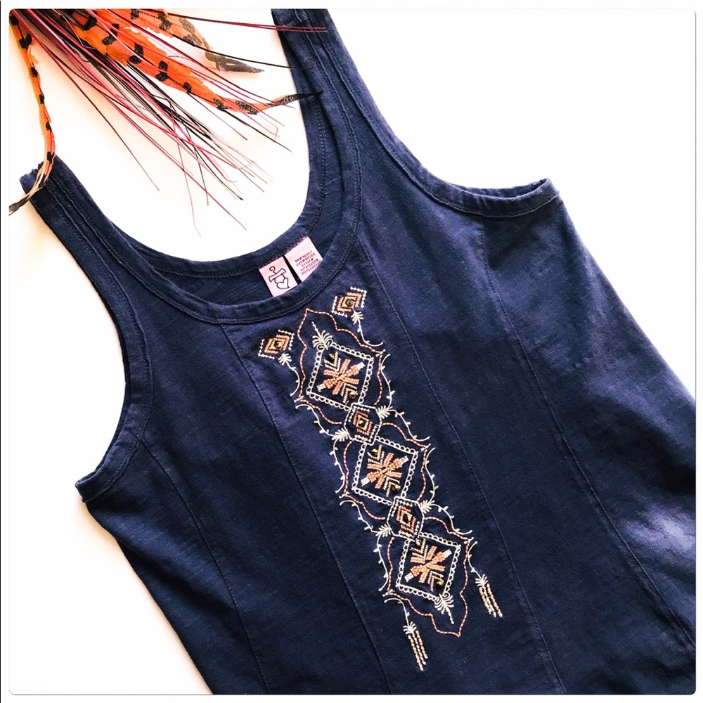 Love On A Hanger Blue Bead Tank Top Size S